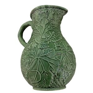 VTG Two's Company Green Majolica Style Leaf Embossed Ceramic Pitcher 9.5 Inch